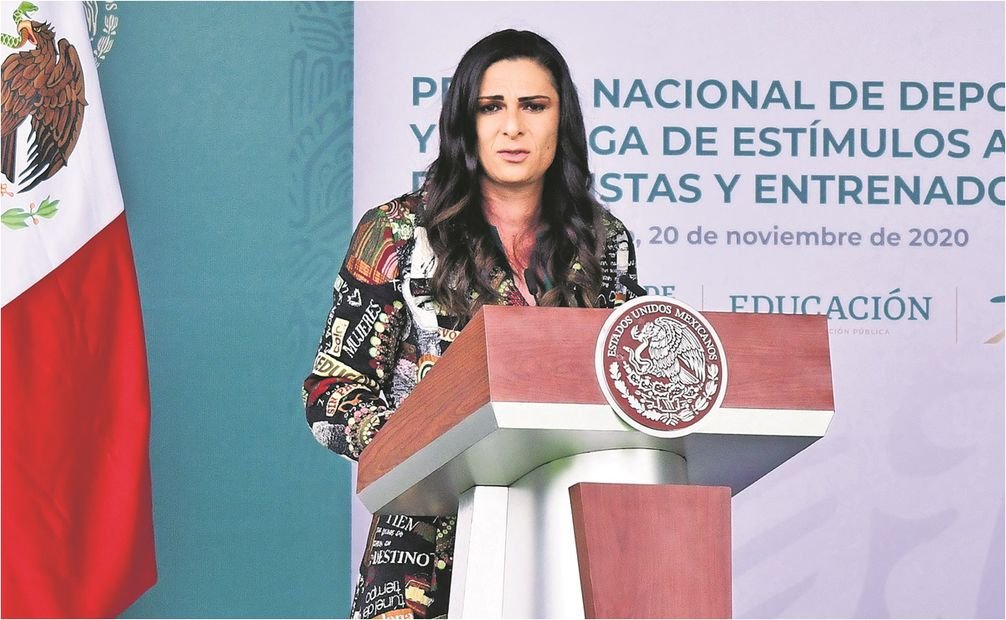 Ana Guevara se lanza contra el equipo de Natación Artística: "Por mí que vendan calzones"