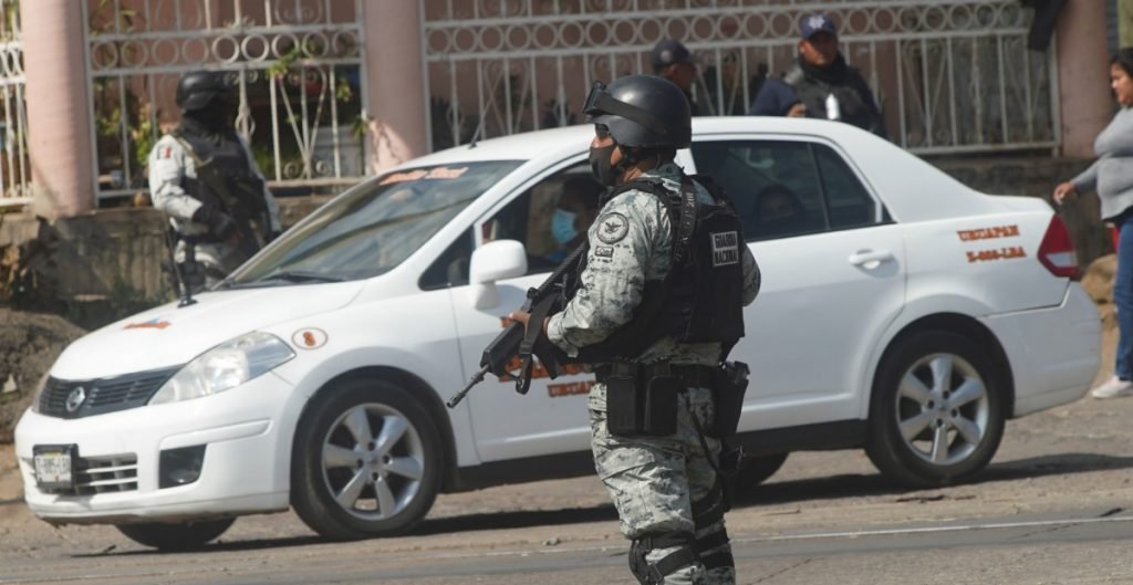 Ataque armado en restaurante de un municipio de Michoacán deja tres muertos