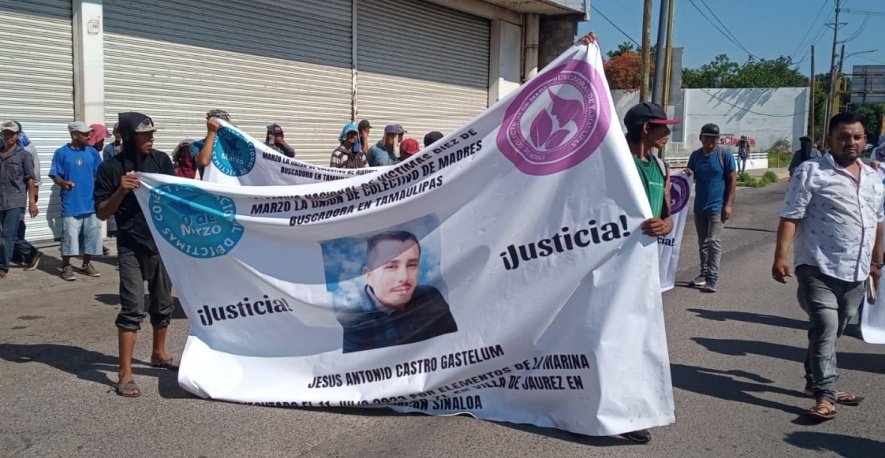 Marchan en Sinaloa para exigir justicia ante ejecuciones a manos de marinos