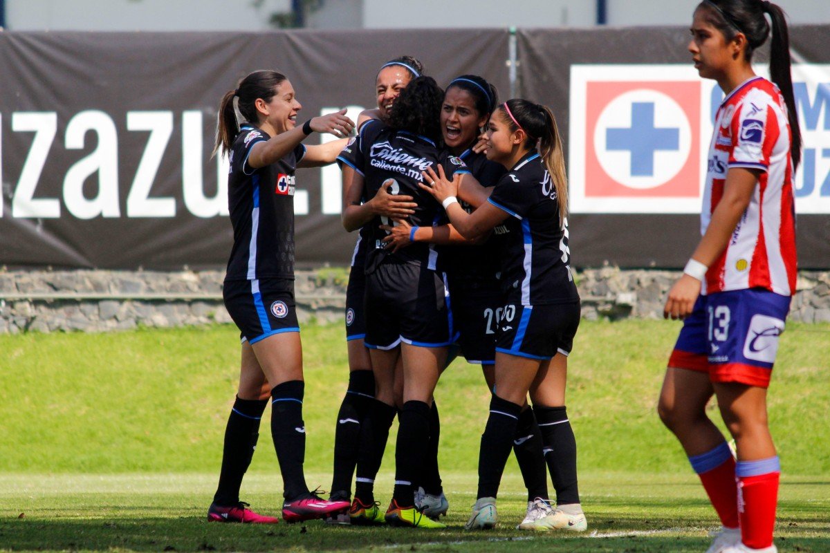 Cruz Azul femenil festeja su primer triunfo; vence 5-3 a San Luis