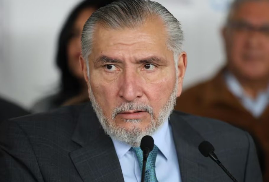 Morena busca acabar con el "turismo legislativo"