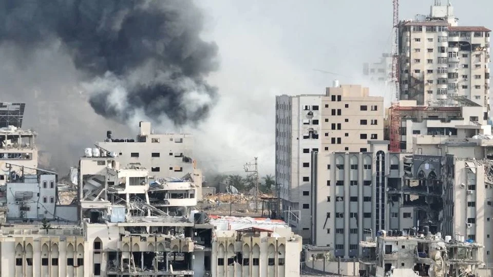 Israel lanzará oleada de ataques en Gaza contra edificios de gran altura ligados a Hamás