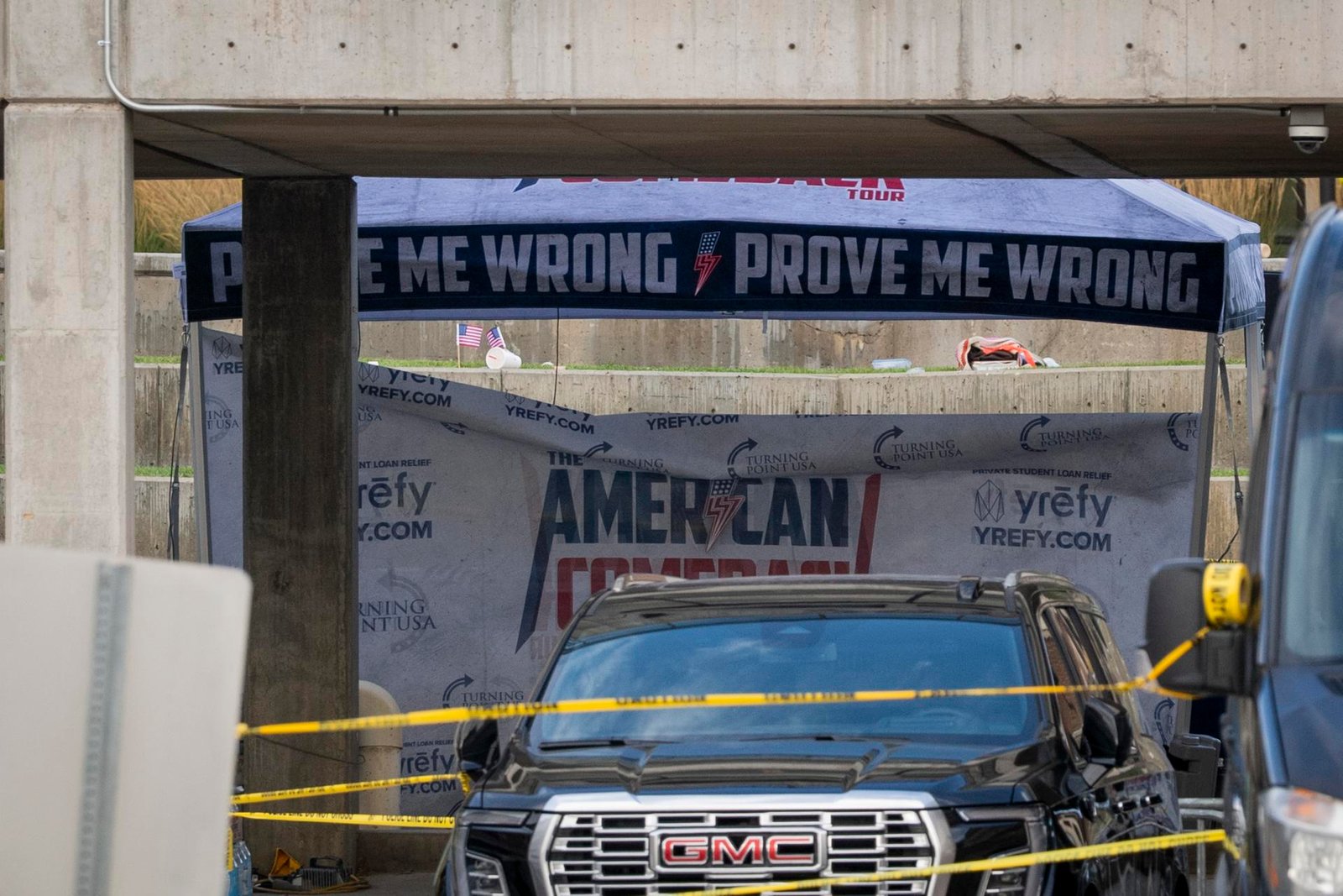 FBI publica imágenes del presunto asesino del activista Charlie Kirk