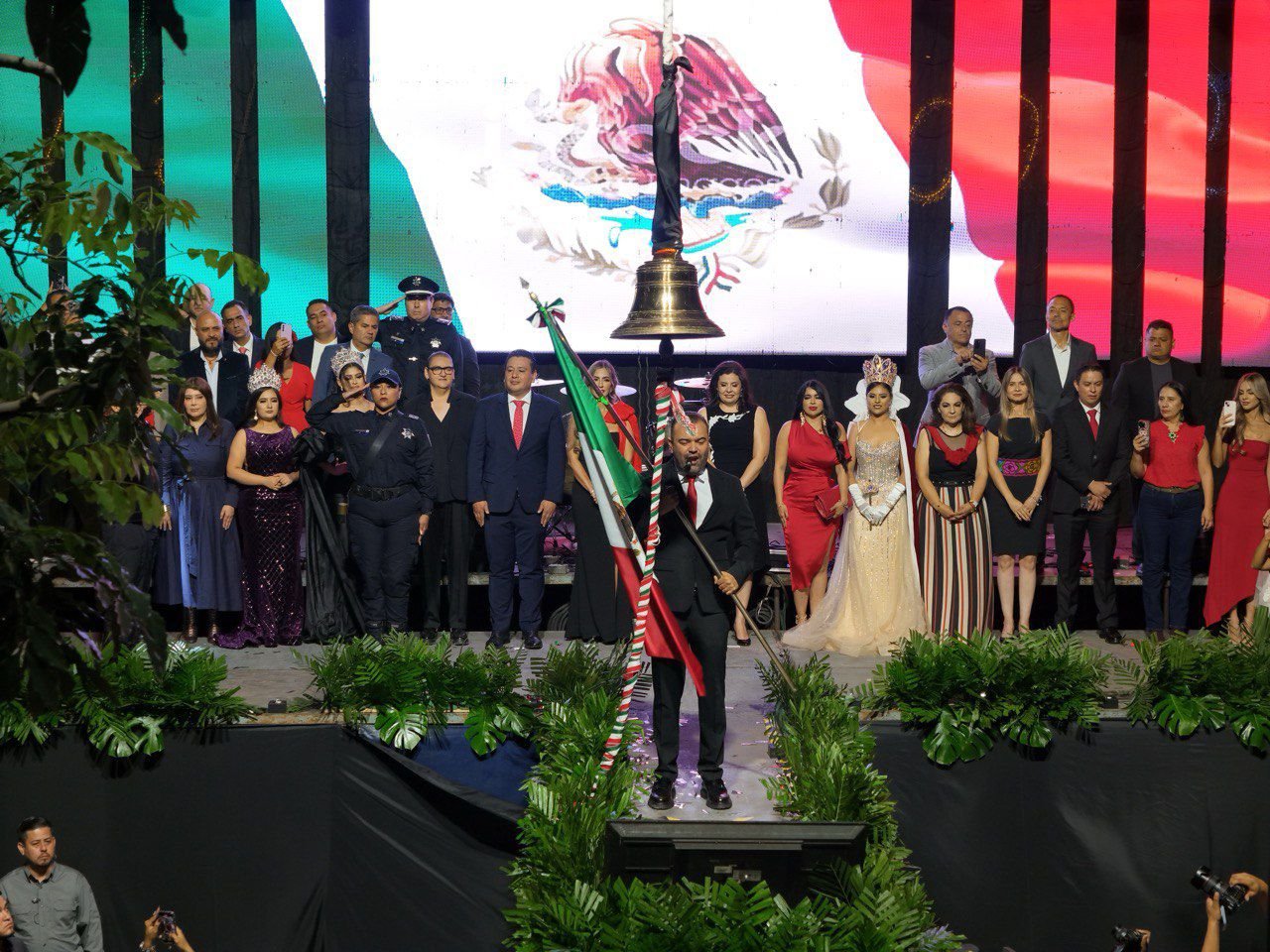 Gerardo Quirino encabezó la ceremonia del Grito de Independencia en Tlajomulco