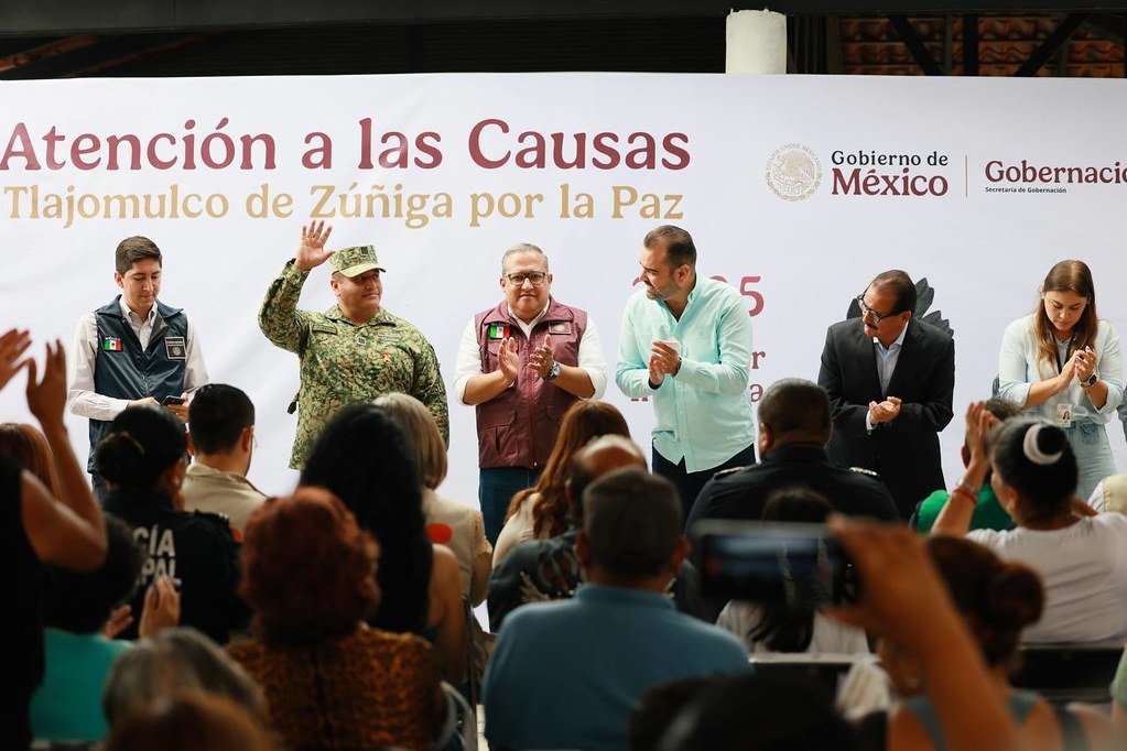 Quirino da inicio a la primera Feria por la Paz 