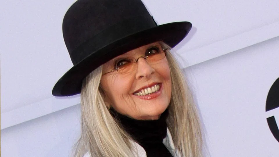 La actriz Diane Keaton falleció a causa de neumonía tras deterioro de su salud, revela familia