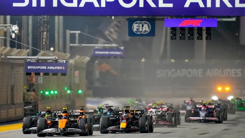 Declaran “riesgo de calor” en el Gran Premio de Singapur por las altas temperaturas: los pilotos usarán equipos de refrigeración