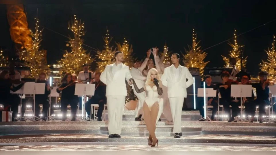 Christina Aguilera lanza nueva canción 