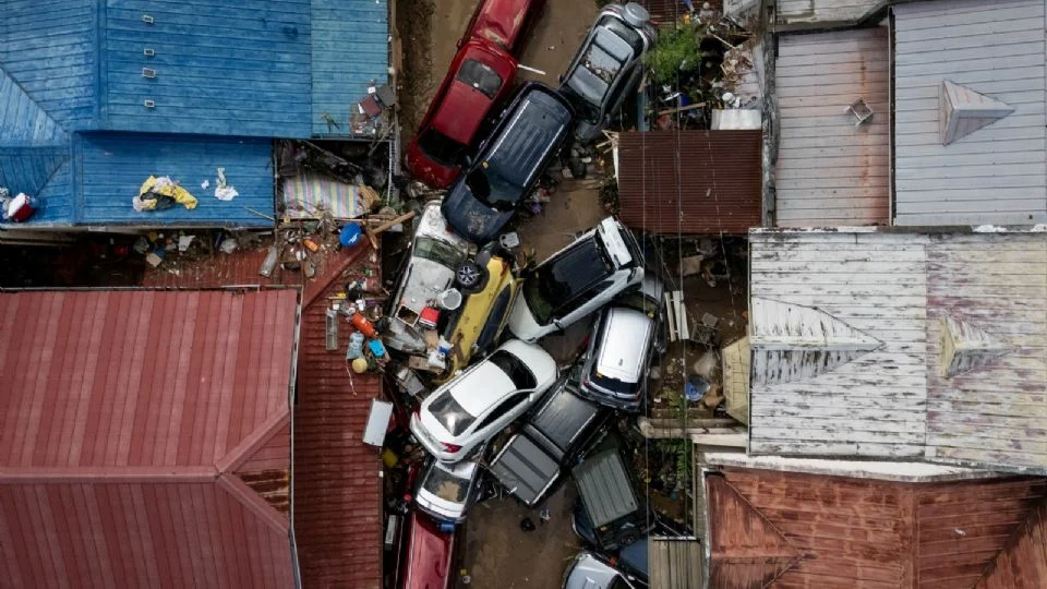 Mueren 85 personas y hay 75 desaparecidas por el paso del tifón "Kalmaegi" en Filipinas