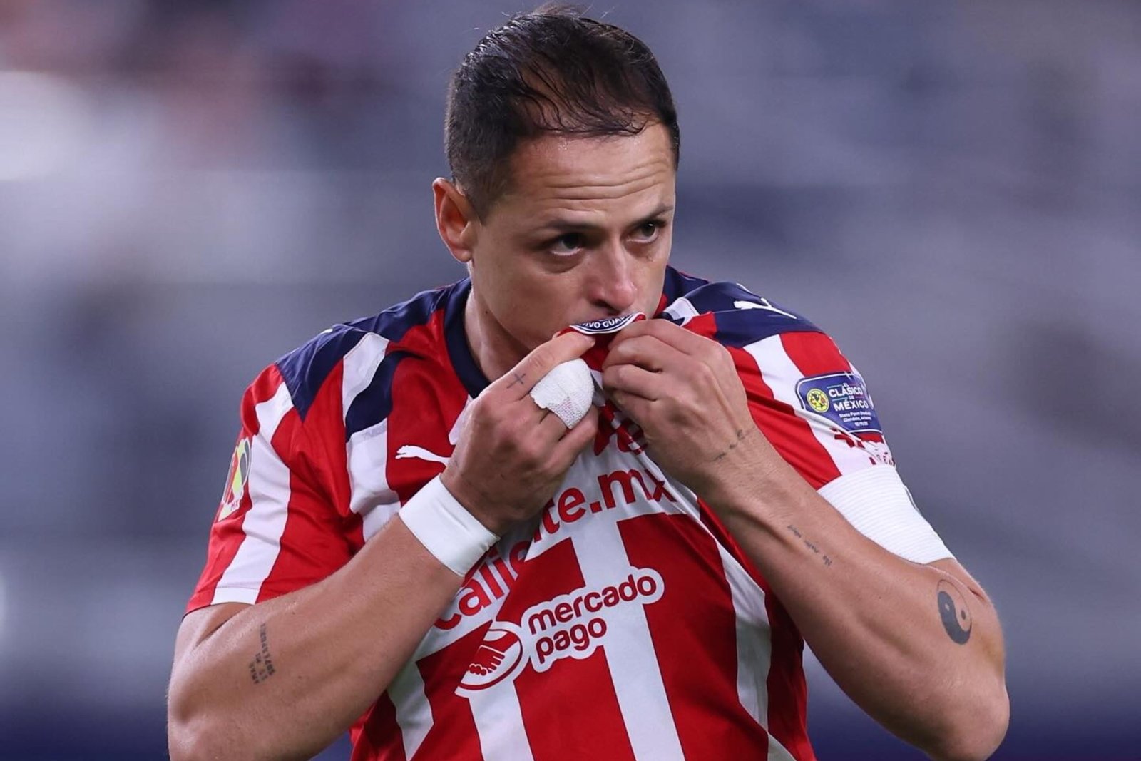 Chivas hace oficial la salida de Javier ‘Chicharito’ Hernández