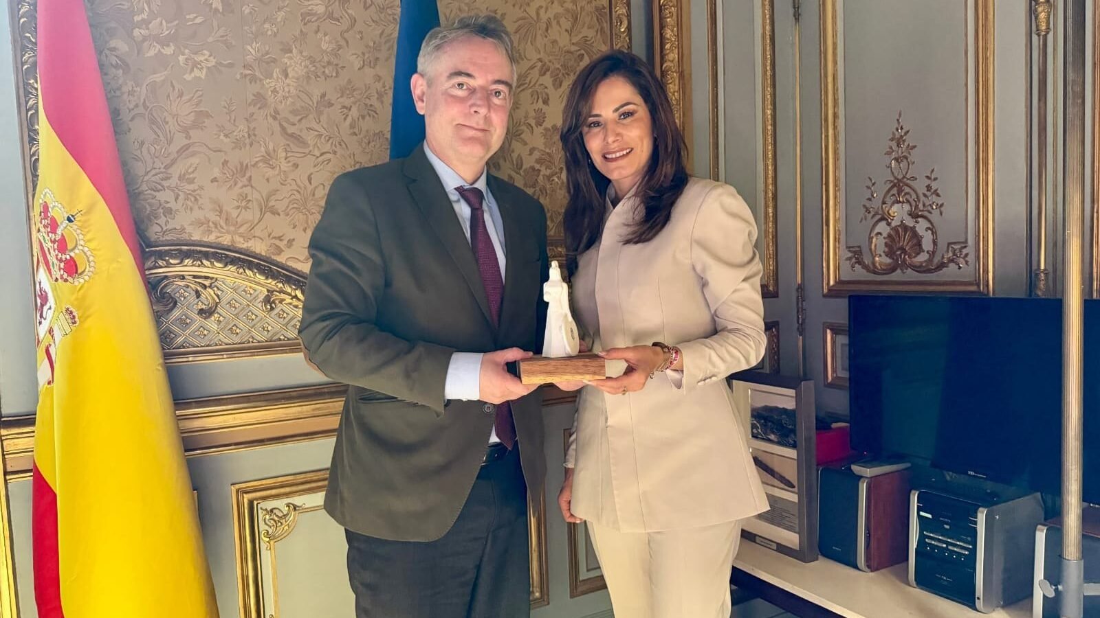 Vero Delgadillo posiciona a GDL como destino clave de inversión y turismo 