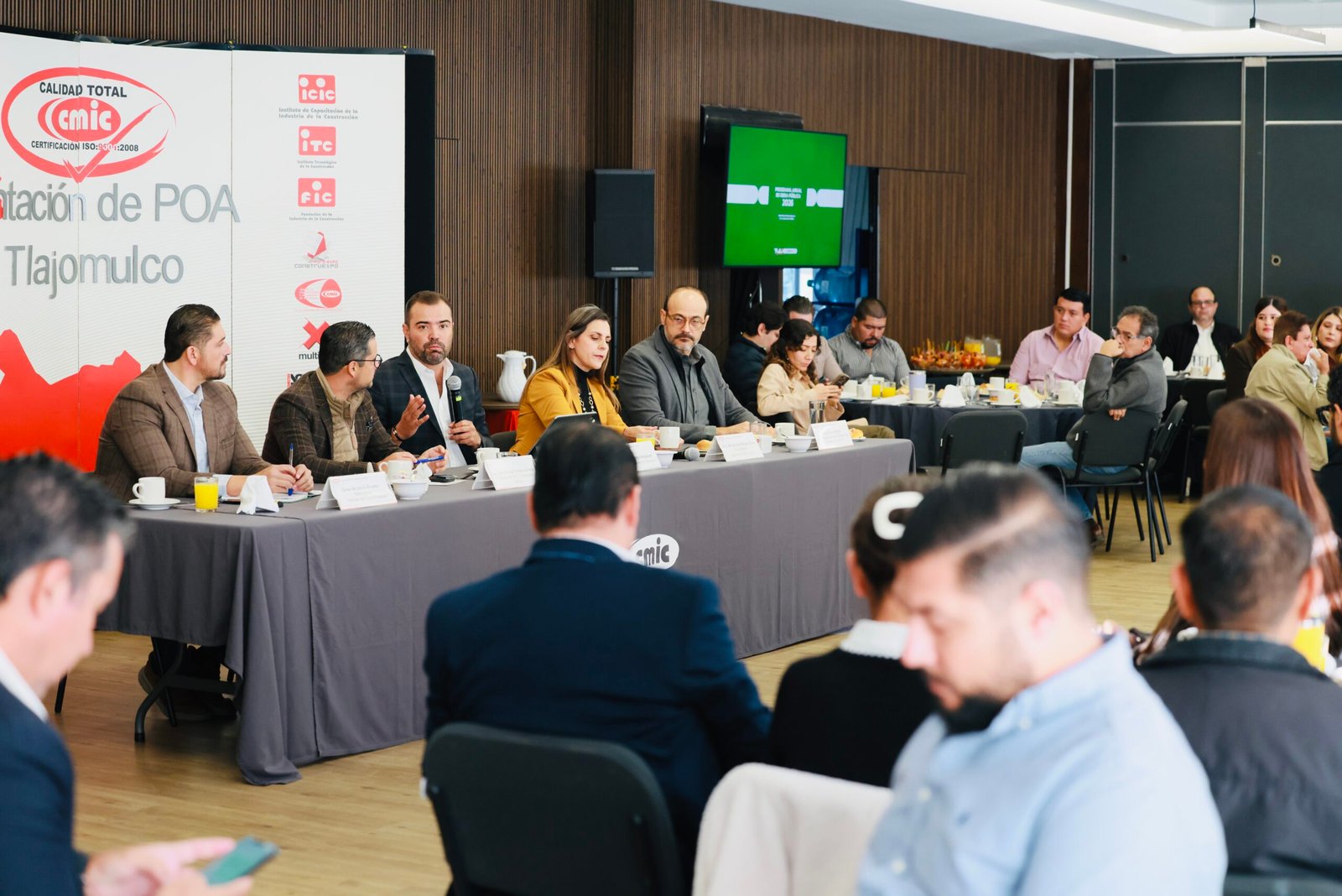 Quirino presenta ante CMIC plan de obra pública con inversión histórica