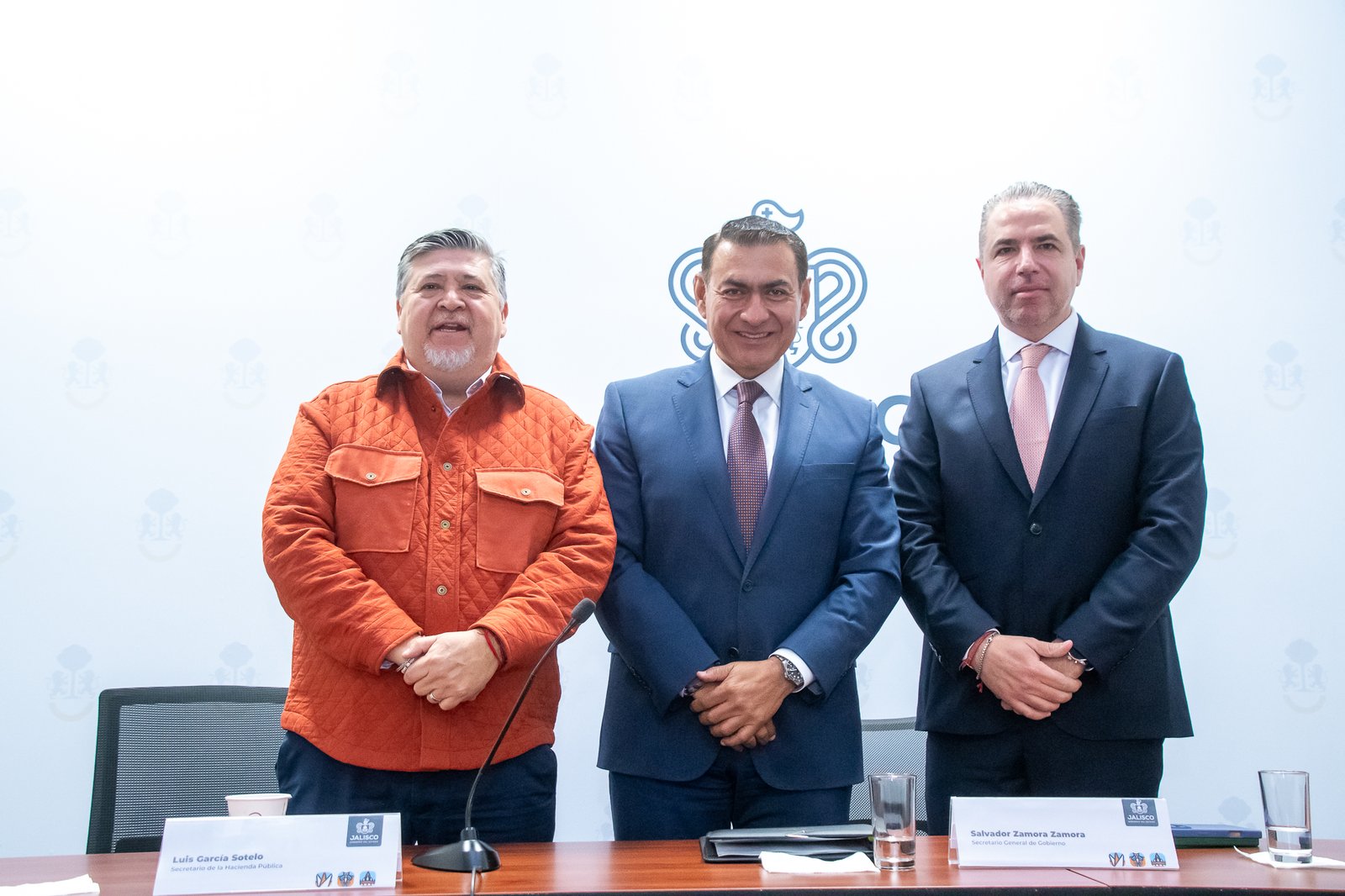 Anuncian descuentos y facilidades de pago en refrendo vehicular 