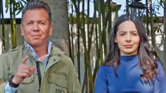 Ejecutivo y FEU acuerdan mejoras al transporte público estudiantil