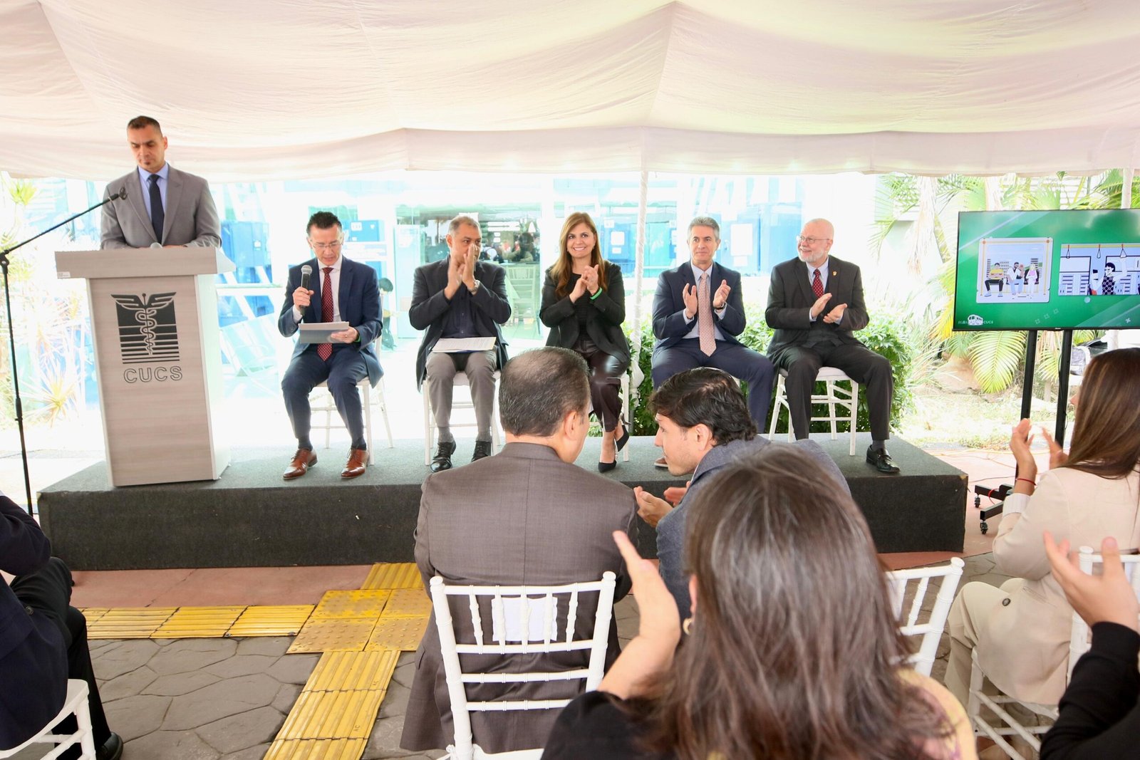 CUCS amplía infraestructura y facilita movilidad gratuita para estudiantes