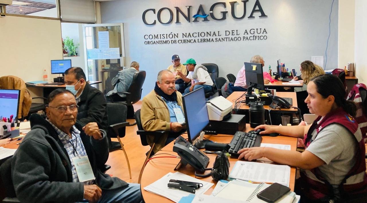 Continúa el llamado a productores del campo en Jalisco para regularizar sus concesiones de agua.
