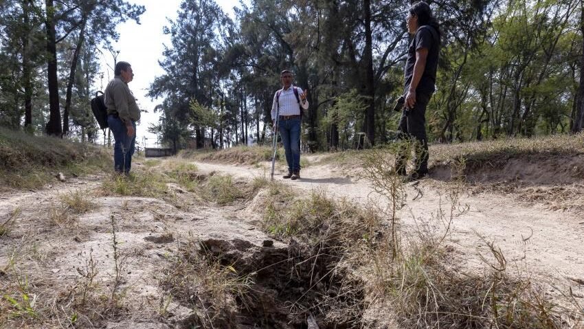 Expertos de la UdeG analizan suelos del Centinela para frenar la erosión