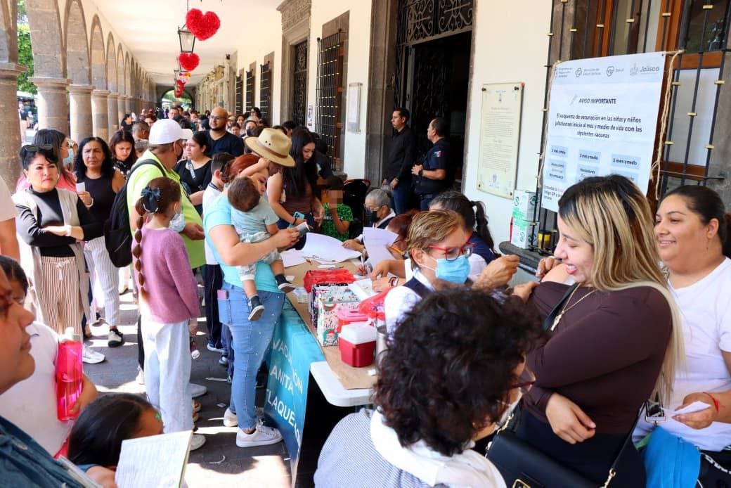 Municipios refuerzan vacunación y medidas preventivas