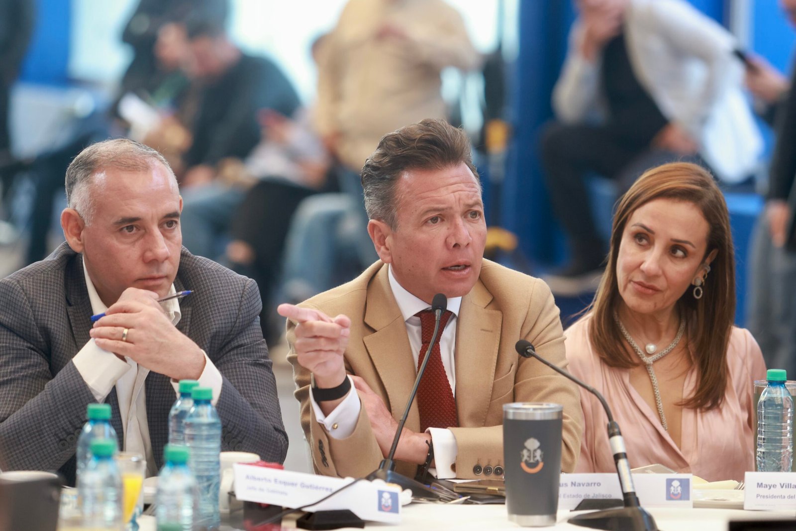 Jalisco refuerza colaboración con colectivos para atender desapariciones