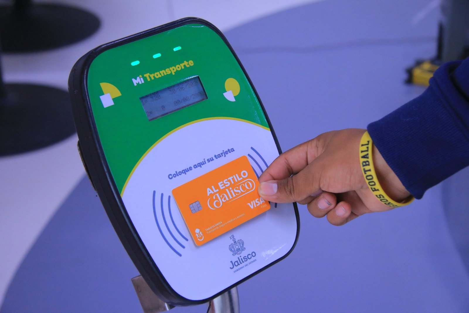 Arranca entrega de la Tarjeta Única en planteles de la UdeG