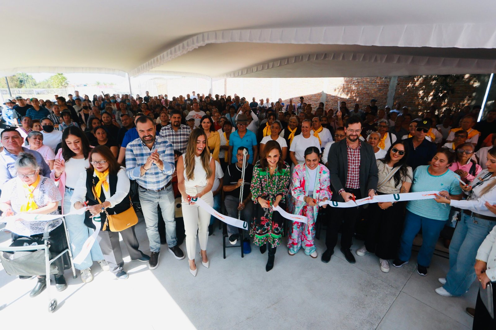 Tlajomulco reinaugura CDC Cántaros y refuerza programas comunitarios