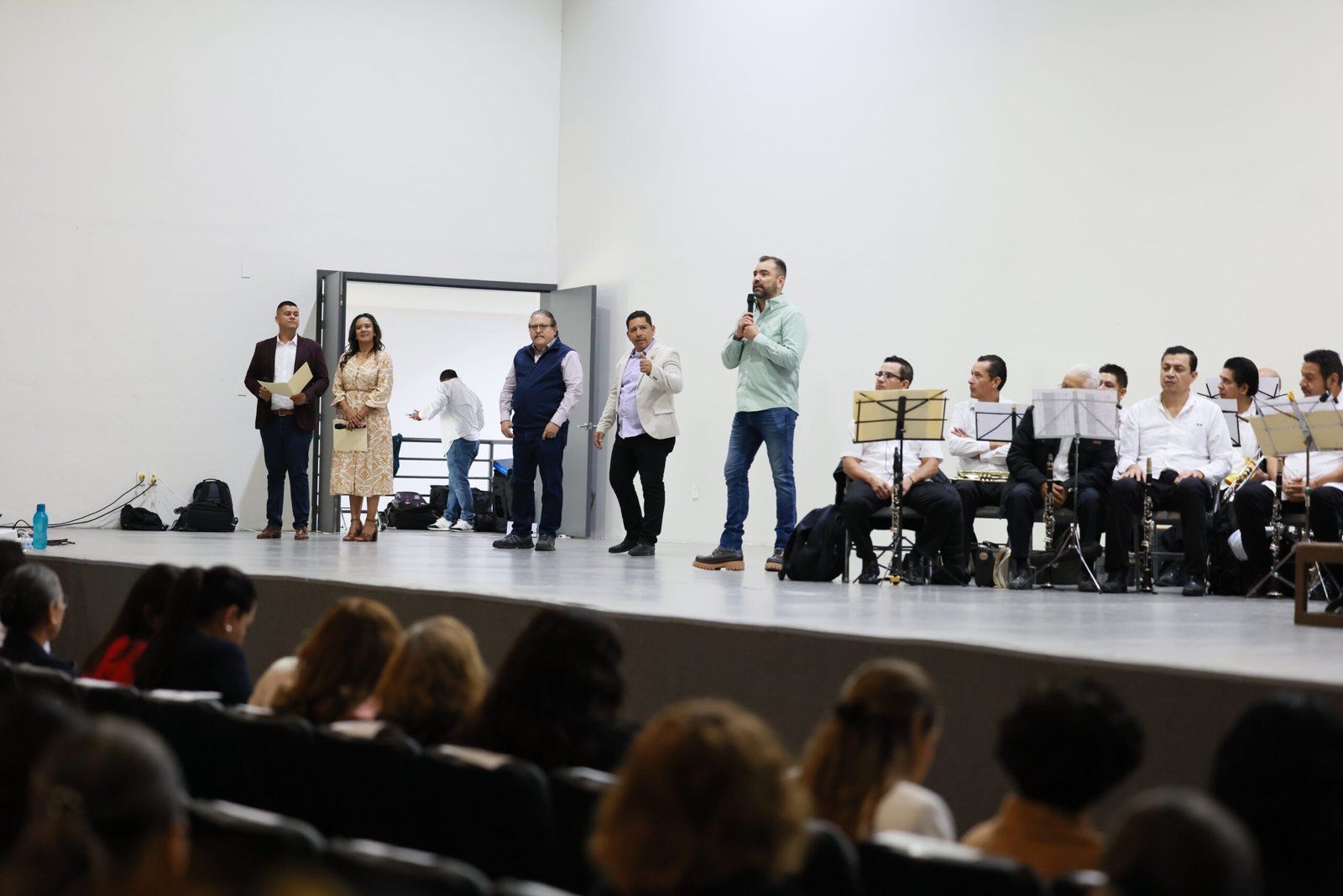 Impulsan capacitación docente y rehabilitación de escuelas en Tlajo