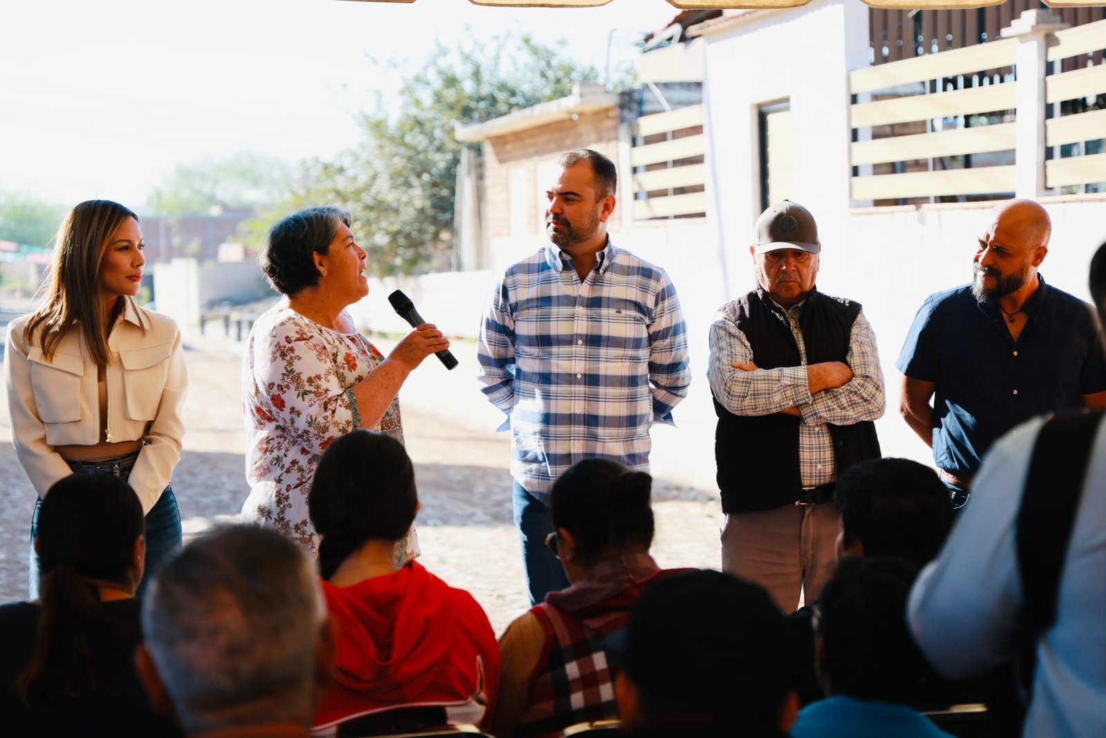 Gerardo Quirino entrega obras en La Alameda y La Cañada