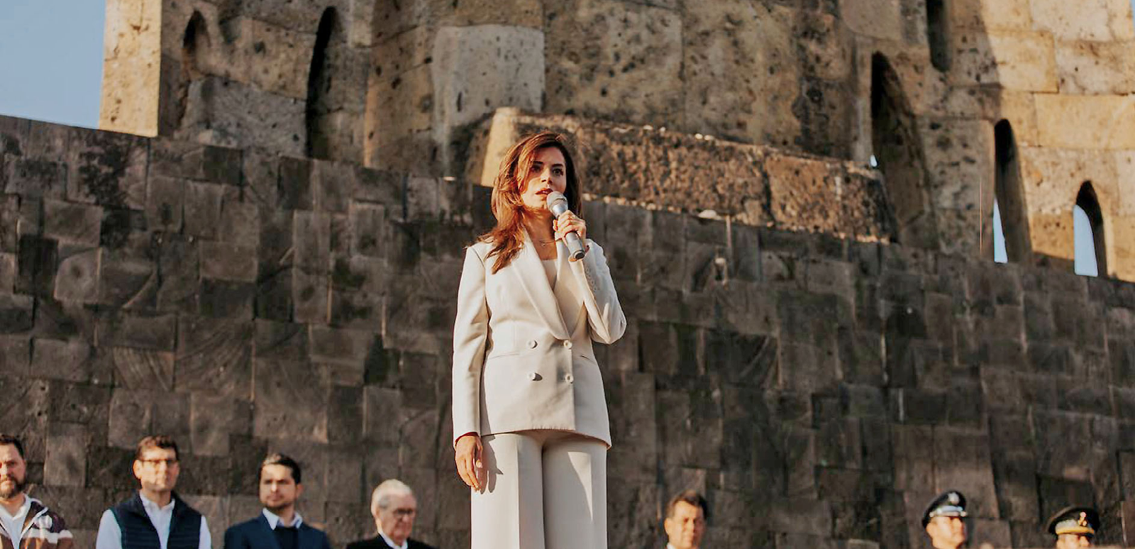 Guadalajara normaliza servicios y reabre espacios públicos