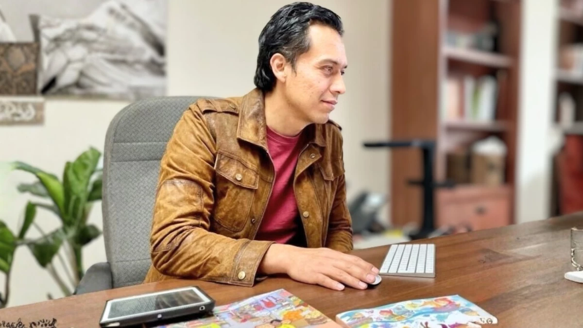 Destitución de Marx Arriaga desata acusaciones de corrupción contra la SEP