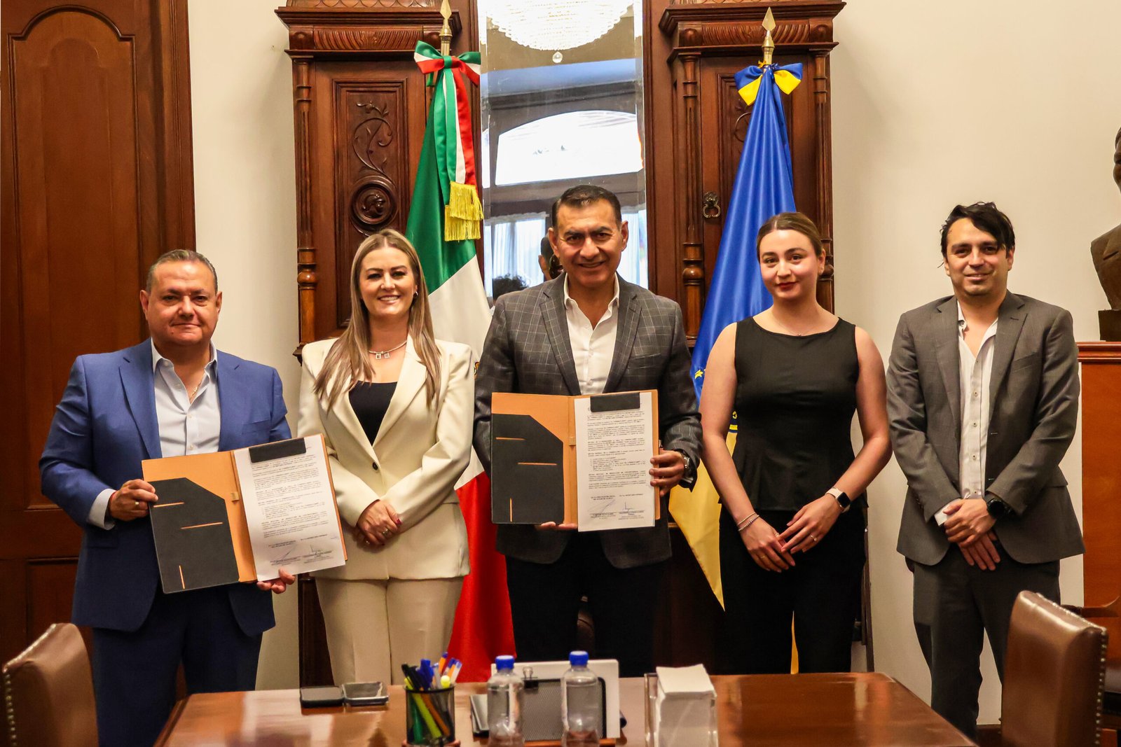 Acercan asesoría jurídica gratuita a las regiones