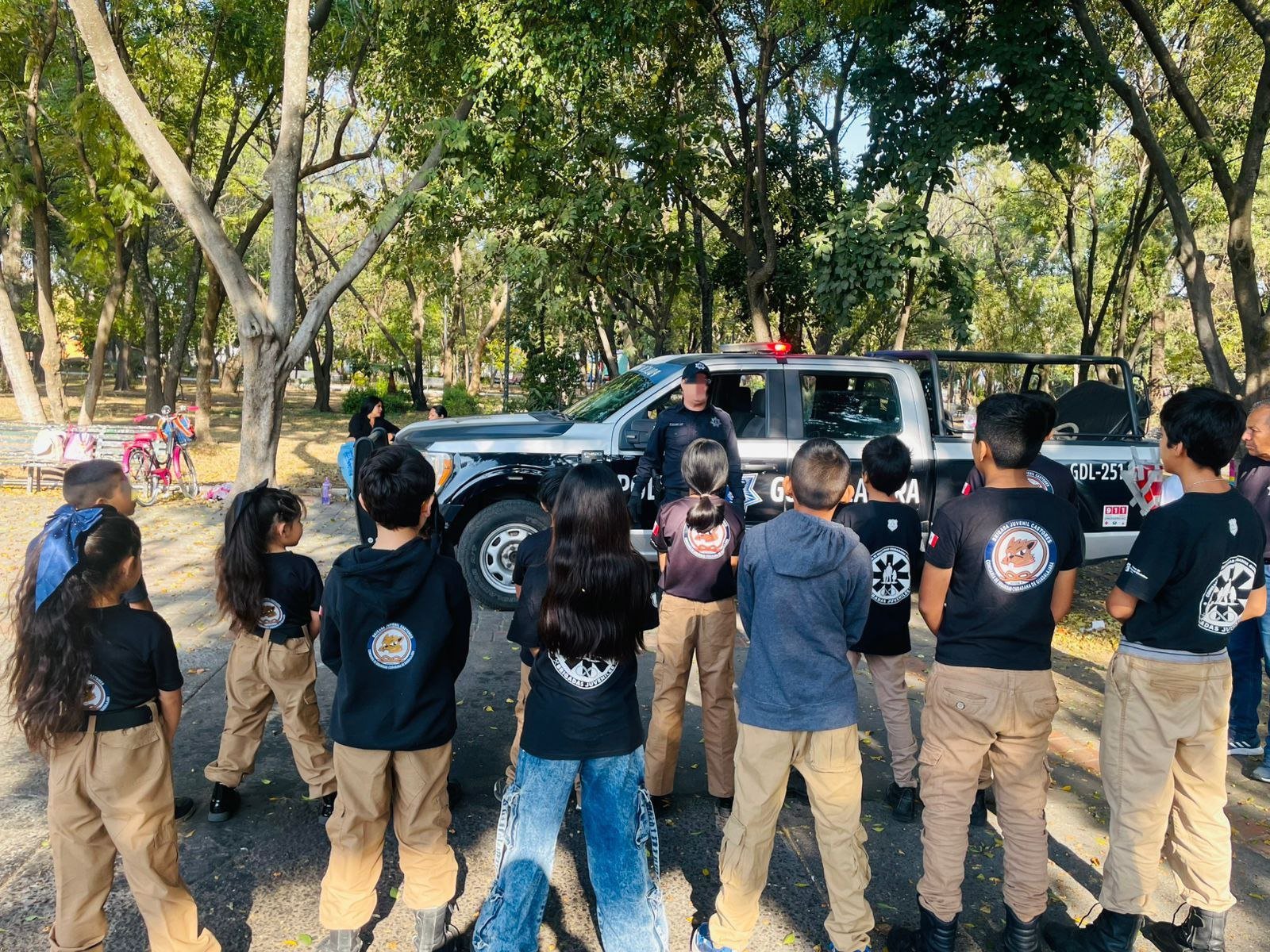 Comisaría de GDL refuerza la formación de niñas y niños