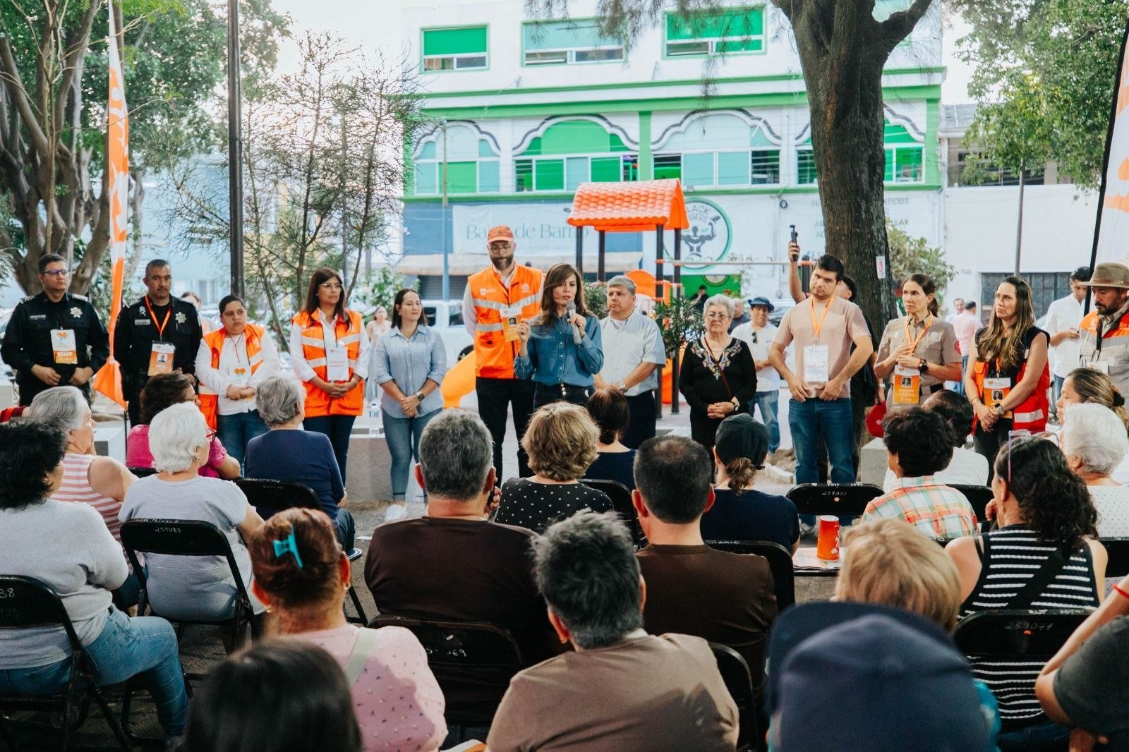 Rehabilitarán banquetas y entorno del Parque Filipinas