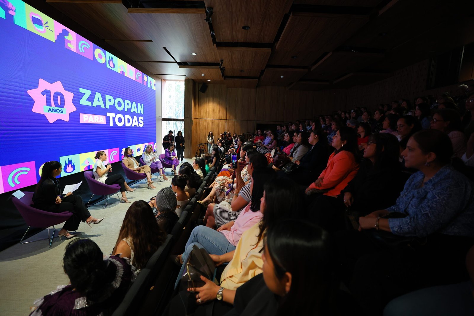 Zapopan inaugura Unidad de Mujeres Emprendedoras