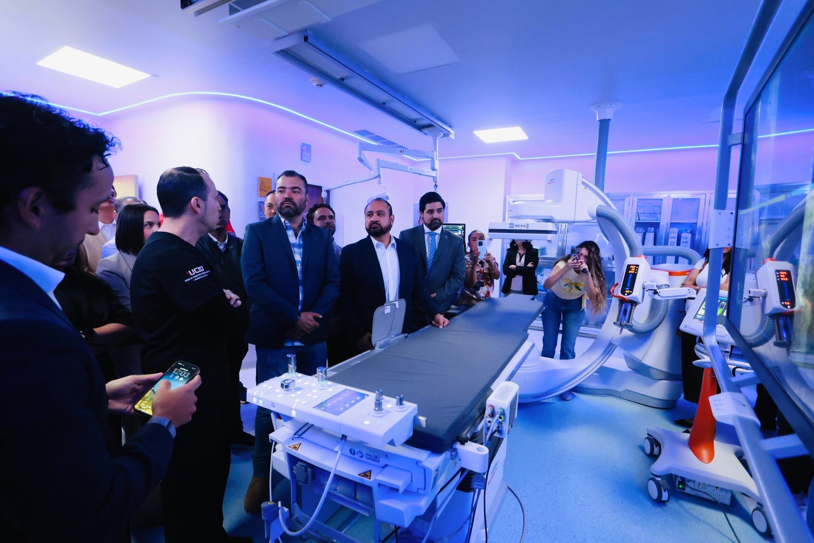 Gerardo Quirino inaugura Sala de Hemodinamia