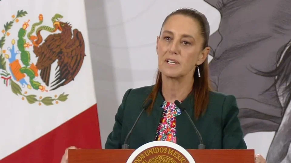 “Si está una mesa abierta, ¿para qué cierran una calle?”: Sheinbaum critica a la CNTE