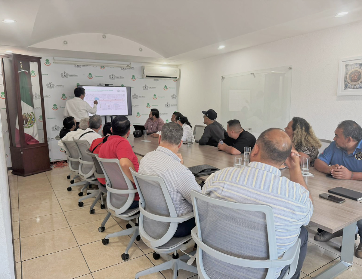 Presentan proyecto del patio para plataformas en el Aeropuerto