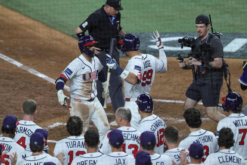 Estados Unidos vuelve a quedarse corto en la final del Clásico Mundial