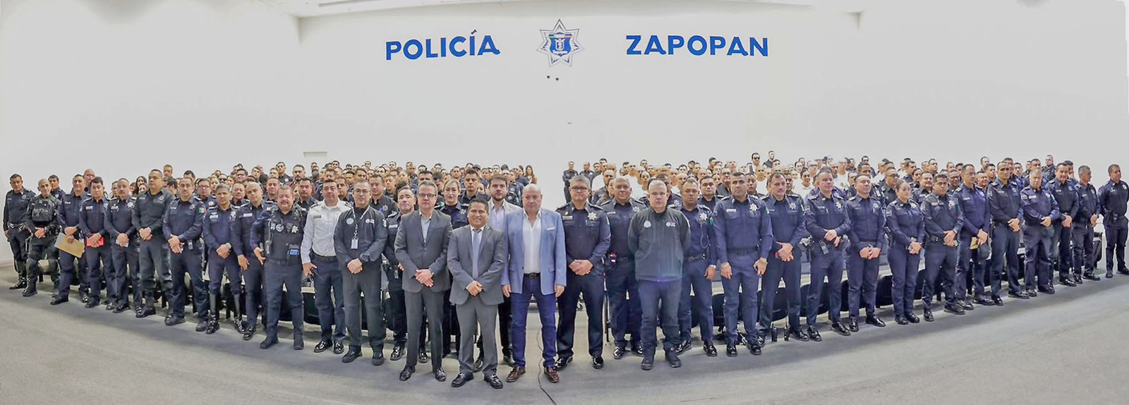 FGR capacita a policías de Zapopan