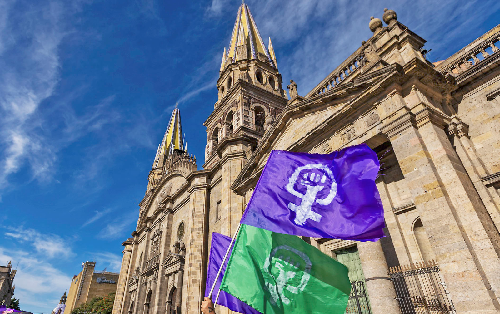 Mujeres toman calles de Guadalajara