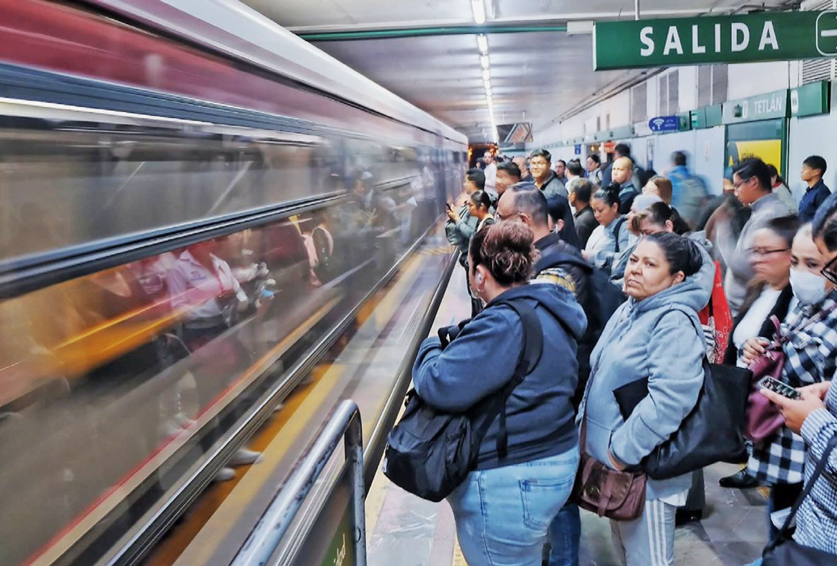 Gobierno de Jalisco frena aumento y mantiene pasaje en 11 pesos