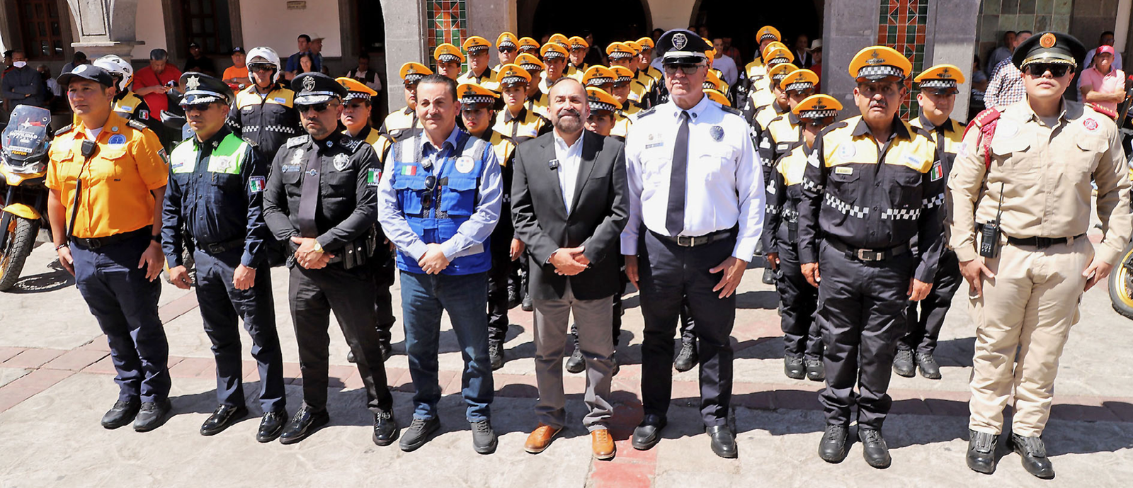 Tonalá entrega equipamiento para reforzar seguridad y tránsito