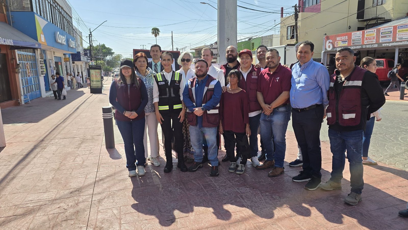 Tlaquepaque rehabilita vialidad del centro 