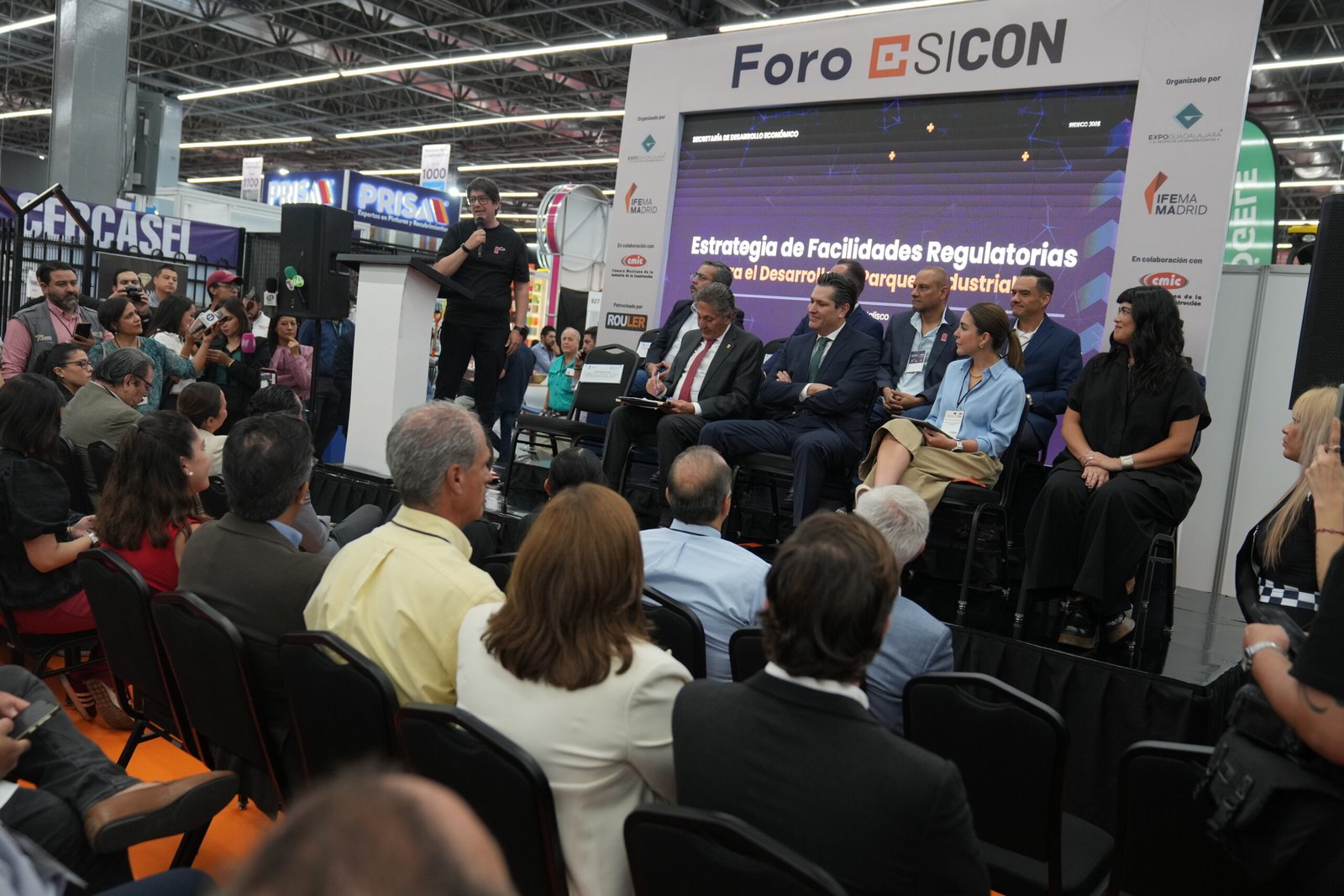 Impulsan competitividad con facilidades regulatorias