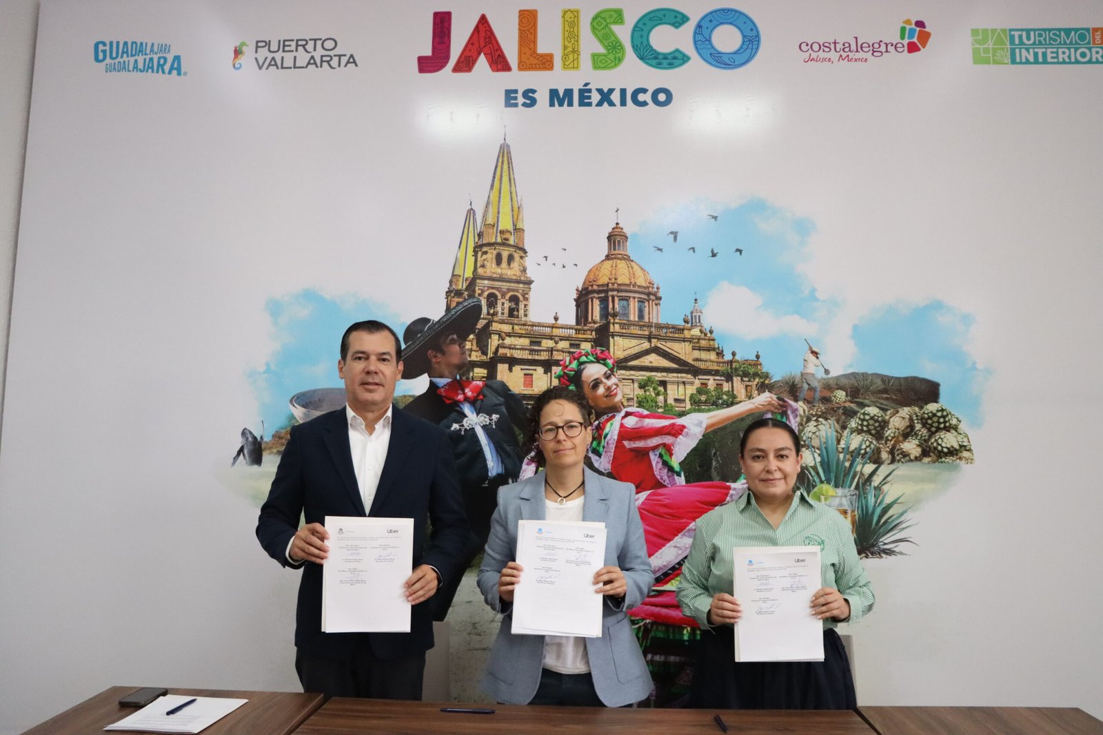 Lanzan 2 mil traslados gratuitos en GDL y Vallarta