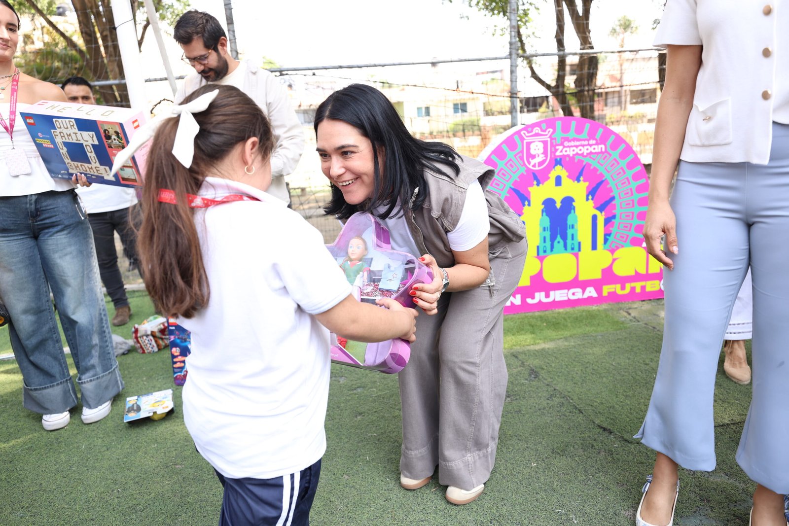 Zapopan celebra a niñas y niños en El Polvorín