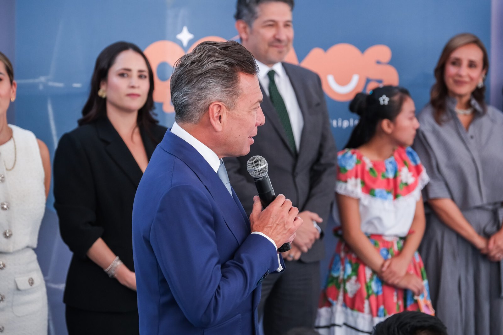 Presentan estrategia para transformar Centros de Atención Múltiple