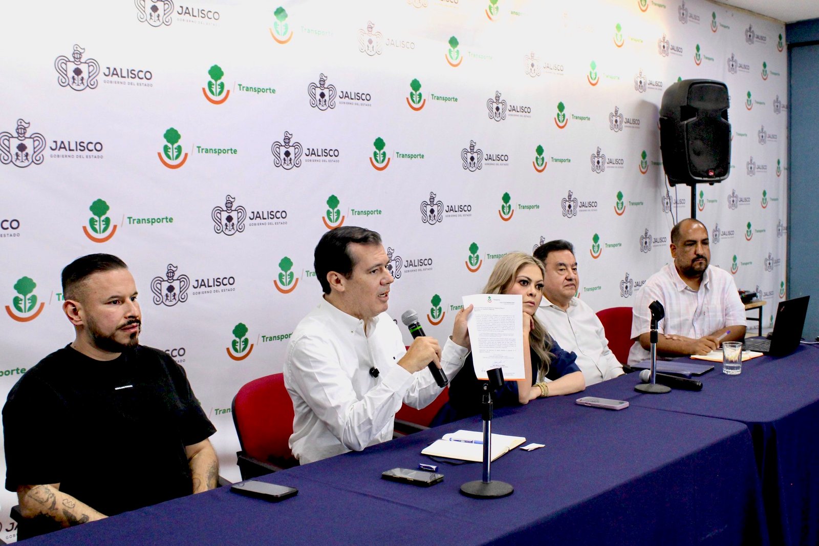 Mototaxis denuncian extorsión en Tlaquepaque