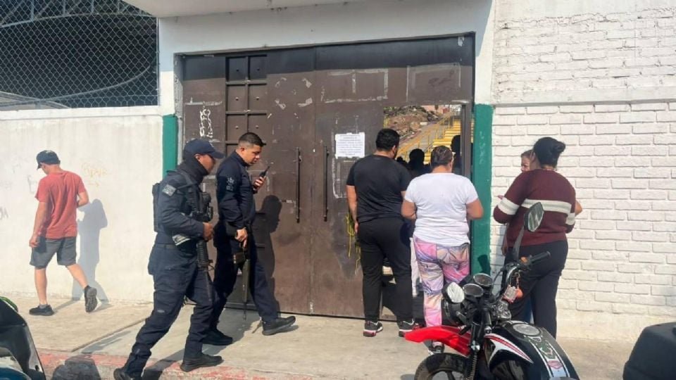 Evacúan a alumnos de una secundaria en Tarímbaro, Michoacán, tras presunta amenaza de tiroteo
