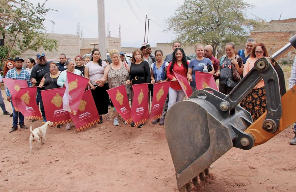 Arranca y entrega obras de infraestructura en comunidades