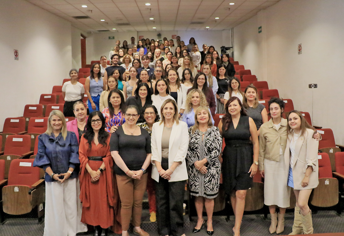 SISEMH impulsa liderazgo femenino con laboratorio